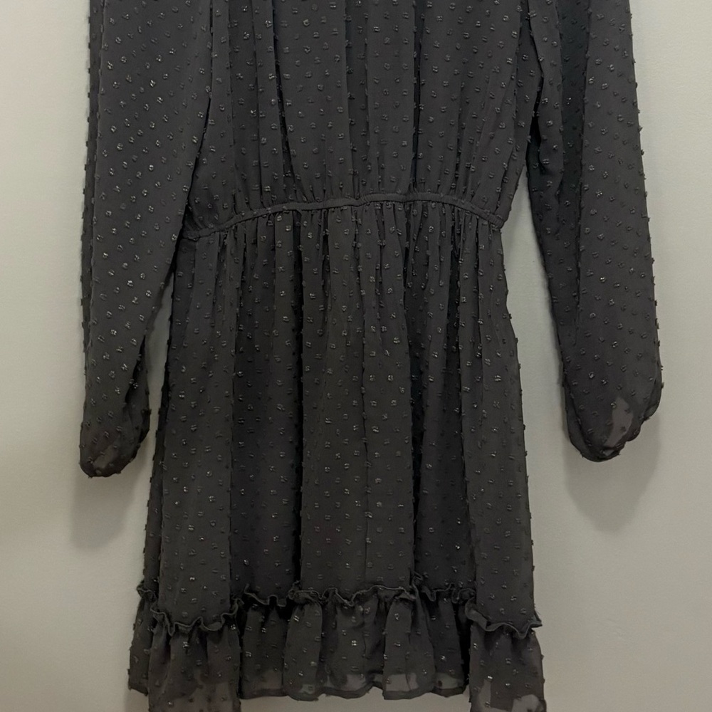 Elegant Gray Long-Sleeve Dress - Picture 6 of 12